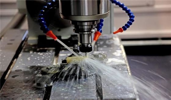 Peças de trituração fazendo à máquina lustradas do CNC para o baixo volume dos protótipos