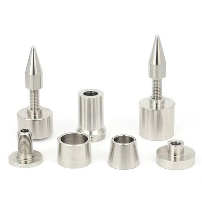 As peças fazendo à máquina do torno do CNC da dureza prestam serviços de manutenção à elevada precisão de anodização