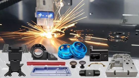 Peças feitas sob encomenda resistentes dos acessórios do zangão que anodizam o CNC da precisão